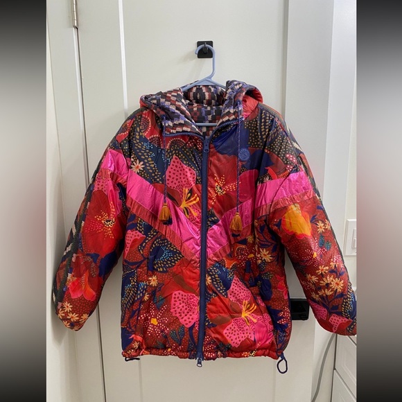 Farm rio hooded puffer coat jacket reversible comes with adjustable snap belt - Picture 11 of 14